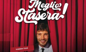 Stefano-De-Martino-con-Meglio-Stasera 22 luglio 2025 teatro di parco mitolo 21 30